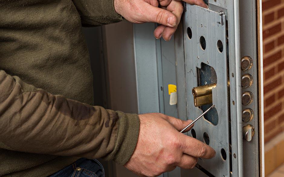 changer ses portes intérieures Marcoussis